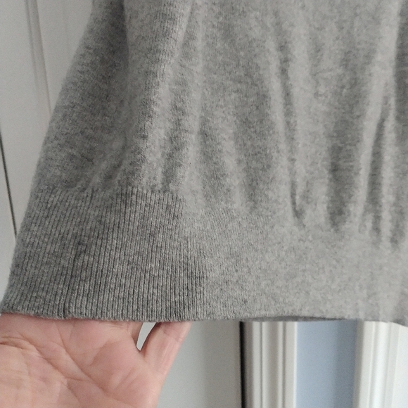Everlane Heather Grey 100 Percent Cashmere Sweater S - Picture 10 of 12